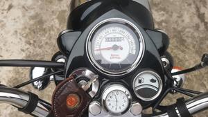 Royal Enfield Classic 500 EFI - Chrome (2017 - 20) 