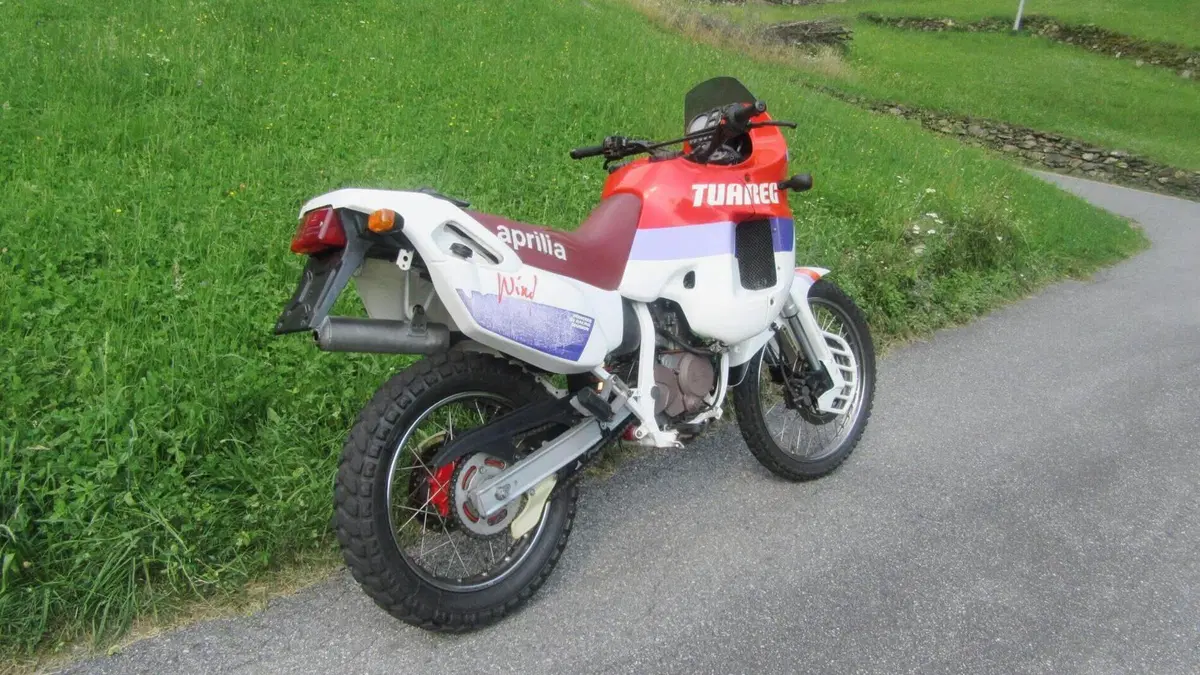 Aprilia Tuareg 125 Wind 89 a.e. (1989 - 90)  (3)