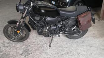 Yamaha XSR 700 (2022 - 25) usata