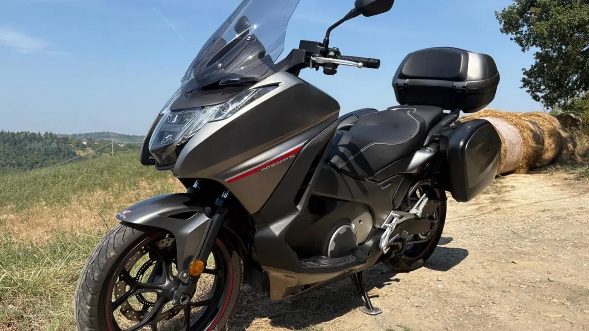 Honda Integra 750 DCT (2016 - 17)  (2)