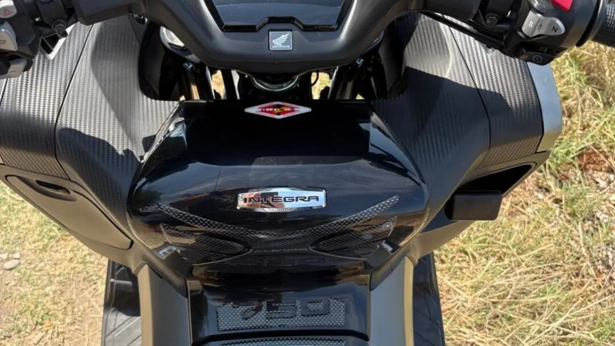 Honda Integra 750 DCT (2016 - 17)  (7)