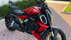 Ducati Diavel V4 (2023 - 25) 