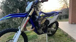 Sherco 300 SEF Factory (2023)  (2)