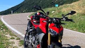 Ducati Streetfighter V2 S (2025) 