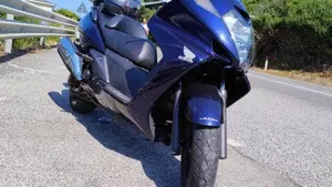 Honda Silver Wing 400 (2006 - 09)  (5)