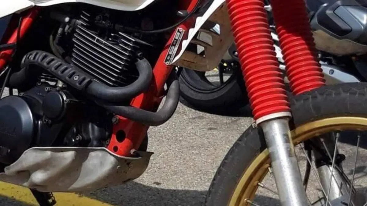 Yamaha   (8)
