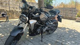 Honda CB 300 R (2018 - 19) usata