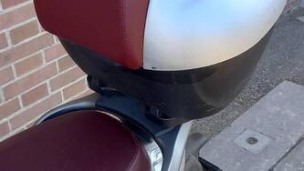 Piaggio Beverly 350 SportTouring ie (2011 - 15) usata