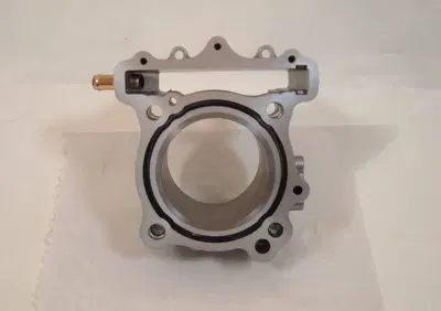 Cilindro Suzuki SV 650 e SV 650 S - Annuncio 9802417