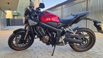 Honda CBR 650 R E-Clutch (2024 - 25) usata
