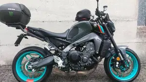 Yamaha MT-09 (2021 - 23)  (3)