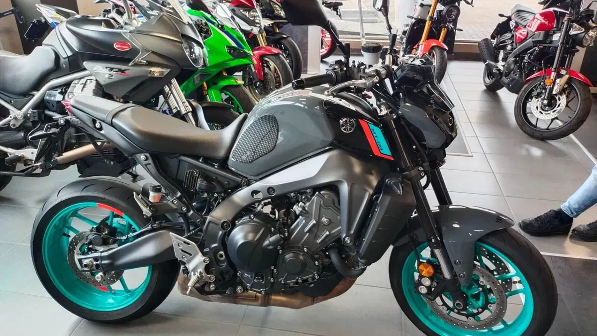 Yamaha MT-09 (2021 - 23)  (7)