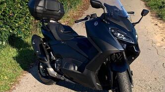 Yamaha T-Max 560 (2022 - 24) usata