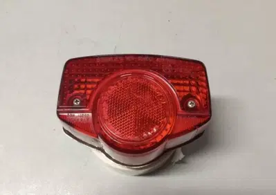 FARO POSTERIORE COMPLETO HONDA CB 500 FOUR - Annuncio 9802551