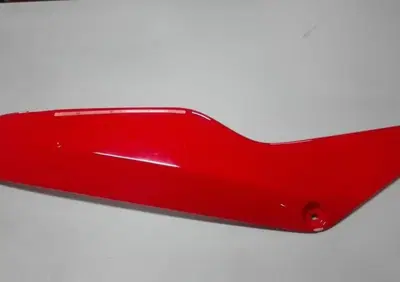 FIANCHETTO POSTERIORE DX DUCATI SS 600-750-900 - Annuncio 9802557