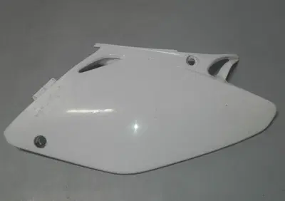 FIANCHETTO SX UFO PLAST HONDA CRF450R 02-04 - Annuncio 9802562