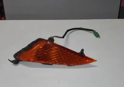 Freccia anteriore destra Yamaha Majesty 250 - Annuncio 9802589