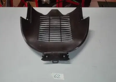 Griglia copriradiatore Suzuki Burgman 400 2003-200 - Annuncio 9802623