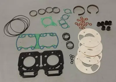 GUARNIZIONI SUZUKI RG 500 - Annuncio 9802627