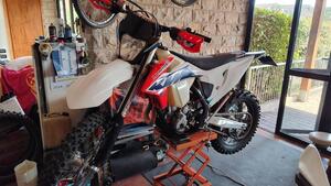 KTM 250 EXC-F (2020) 