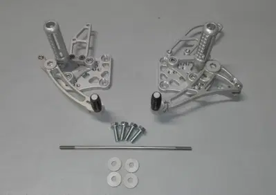 Pedane arretrate racing Suzuki GSX-R 600 e 750 Euro Racing - Annuncio 9802798