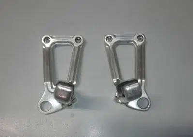 PEDANE PASSEGGIERO DUCATI851-888-SS600-SS750-SS900 - Annuncio 9802800