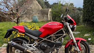 Ducati Monster 900 I.E. (1999 - 02) usata