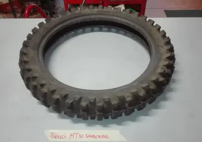 PNEUMATICO PIRELLI MT32 110.90-18 - Annuncio 9802842