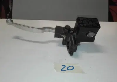 Pompa freno posteriore Suzuki Burgman 400 2004 - Annuncio 9802851