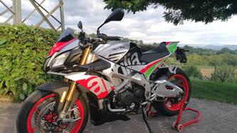 Aprilia Tuono V4 Factory (2017 - 18) usata