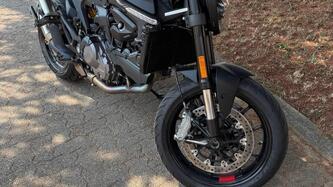 Ducati Monster 937 + (2021 - 25) usata
