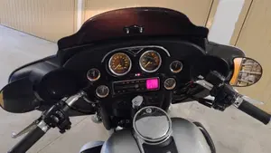 Harley-Davidson 1450 Electra Glide Ultra Classic (2003 - 05) - FLHTCUI  (4)