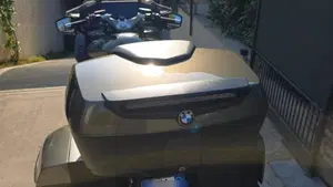 Bmw R 1250 RT (2021 - 25)  (2)