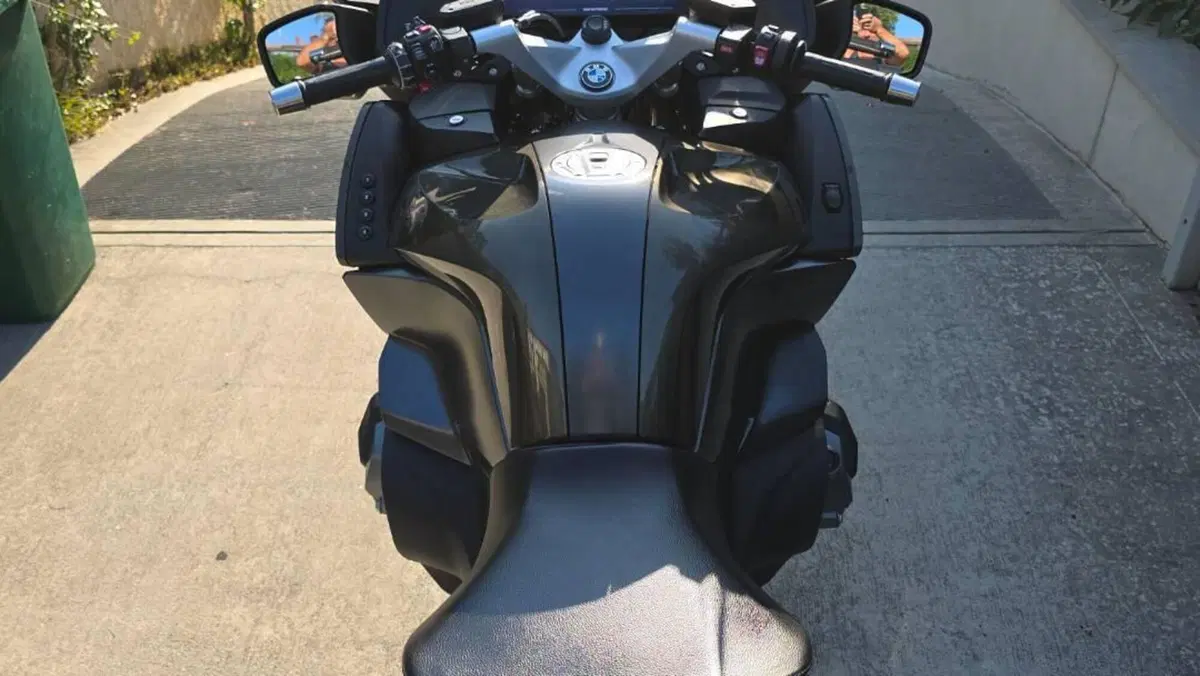 Bmw R 1250 RT (2021 - 25)  (6)