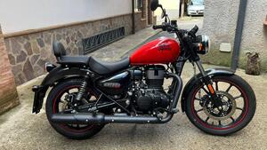 Royal Enfield Meteor 350 Fireball (2021 - 25) 