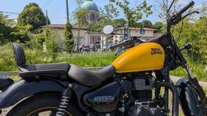 Royal Enfield Meteor 350 Fireball (2021 - 25) 