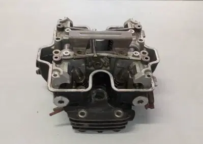 TESTA ANTERIORE HONDA VF750C RC07 - Annuncio 9803312