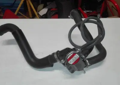 Valvola termostatica Suzuki Bandit 650 - Annuncio 9803333