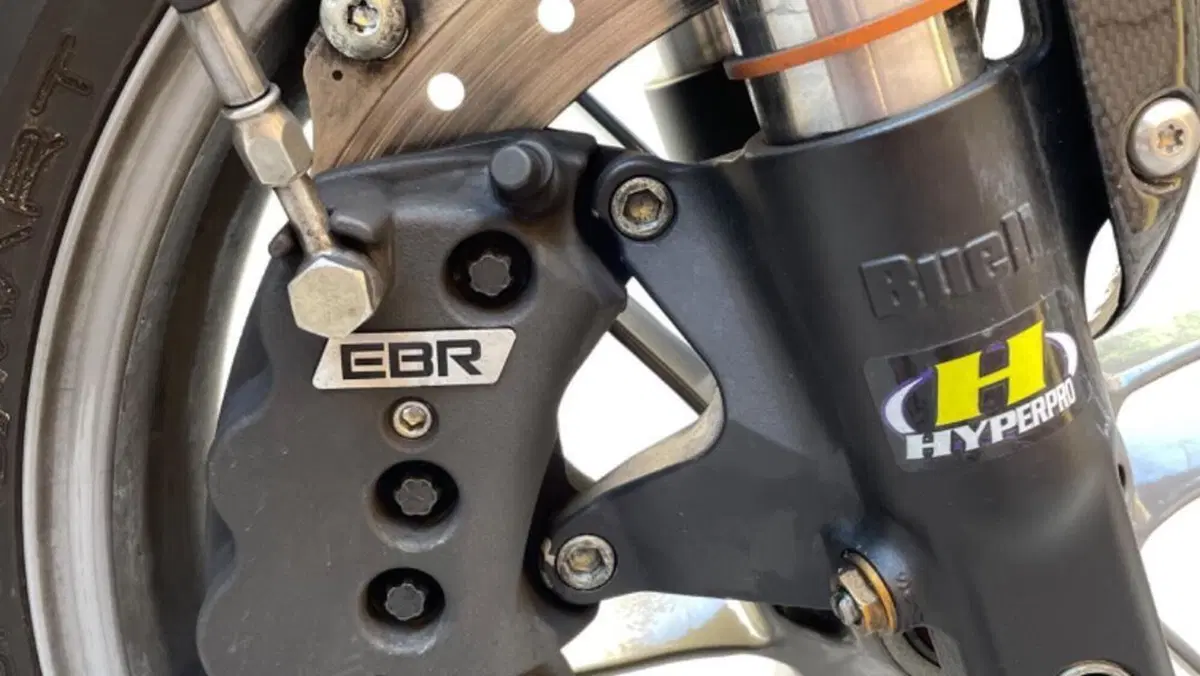 Buell Lightning CityX XB9 SX Total Black (2009 - 11)  (10)