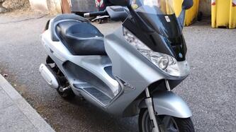 Piaggio X8 200 usata