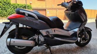 Yamaha X-Max 250 (2005 - 07) usata