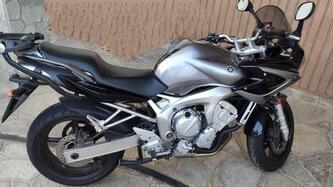 Yamaha FZ6 Fazer (2004 - 07) usata