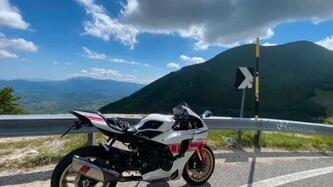 Yamaha YZF R1 World GP 60th Anniversary (2022 - 23) usata