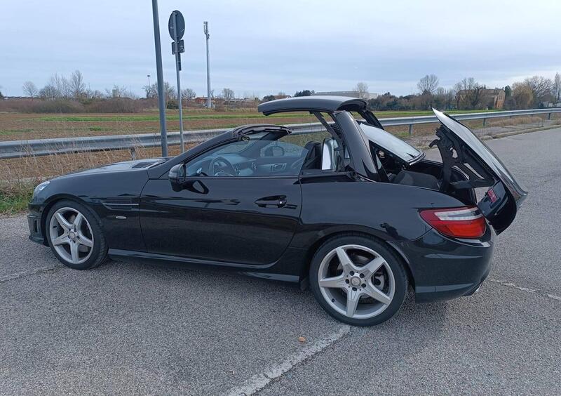 Mercedes-Benz SLK 200 BlueEFFICIENCY Premium