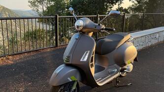 Piaggio Beverly 310 (2025) usata