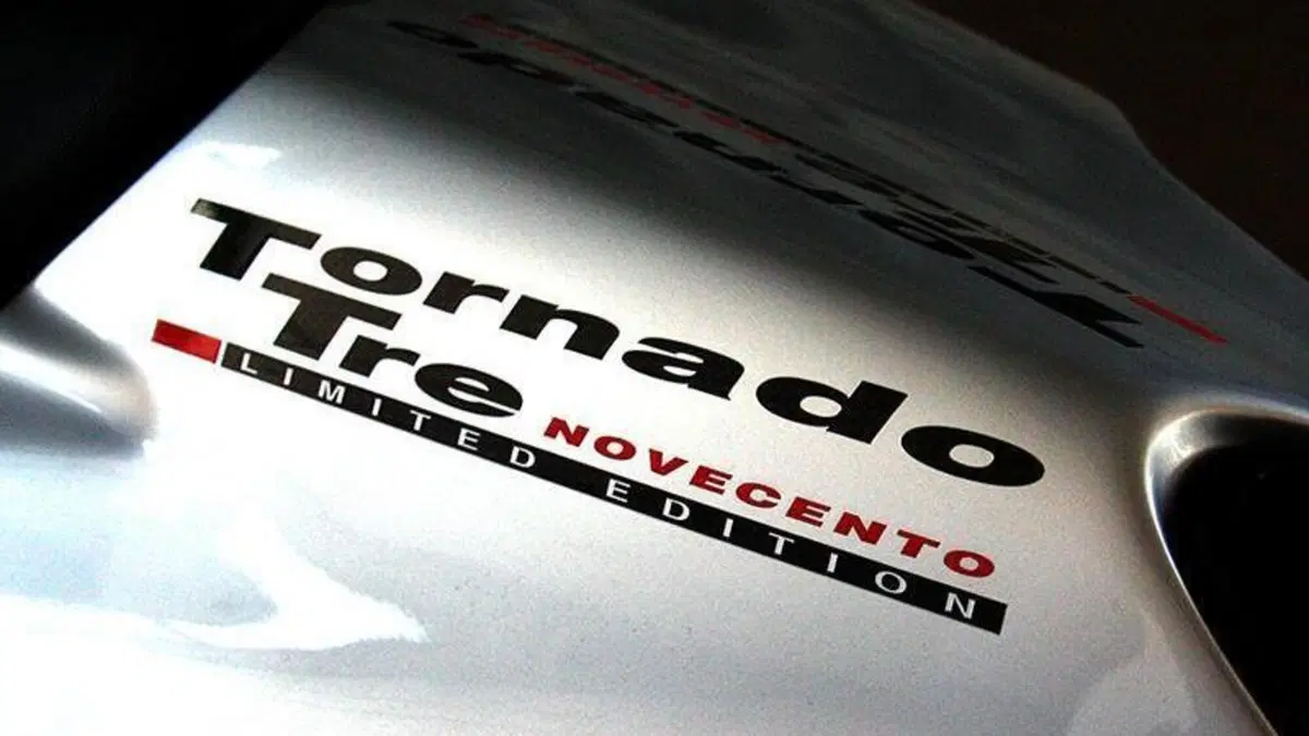 Benelli Tornado 900 Tre (2003 - 06)  (3)