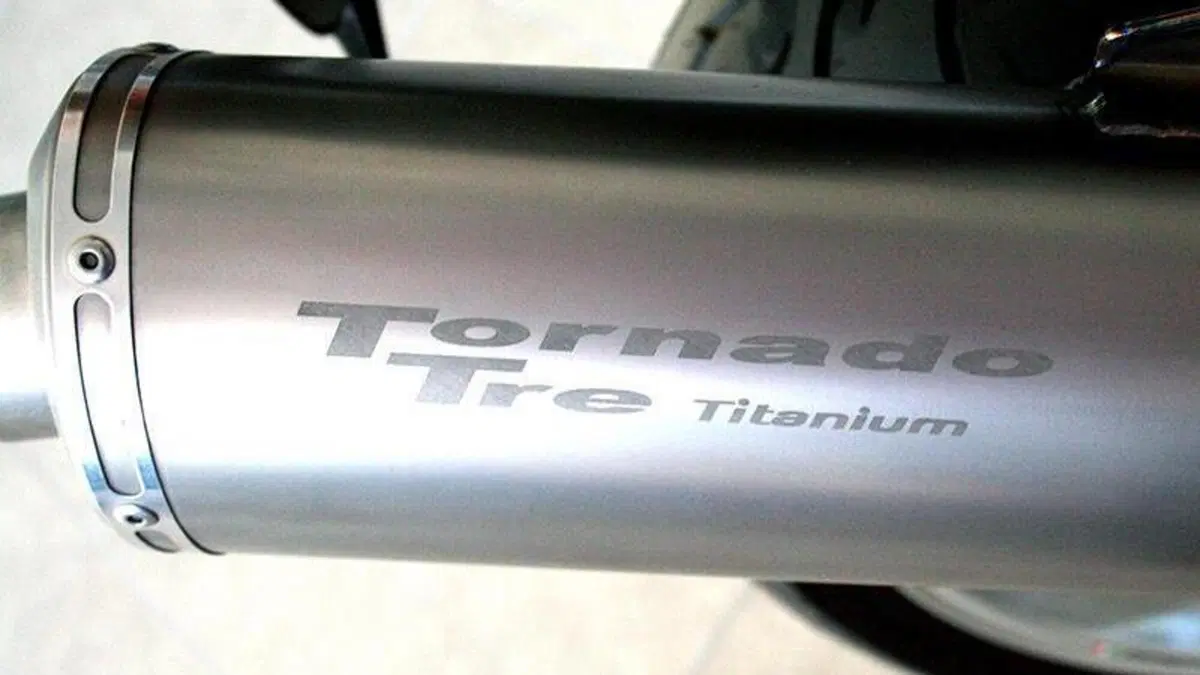 Benelli Tornado 900 Tre (2003 - 06)  (5)