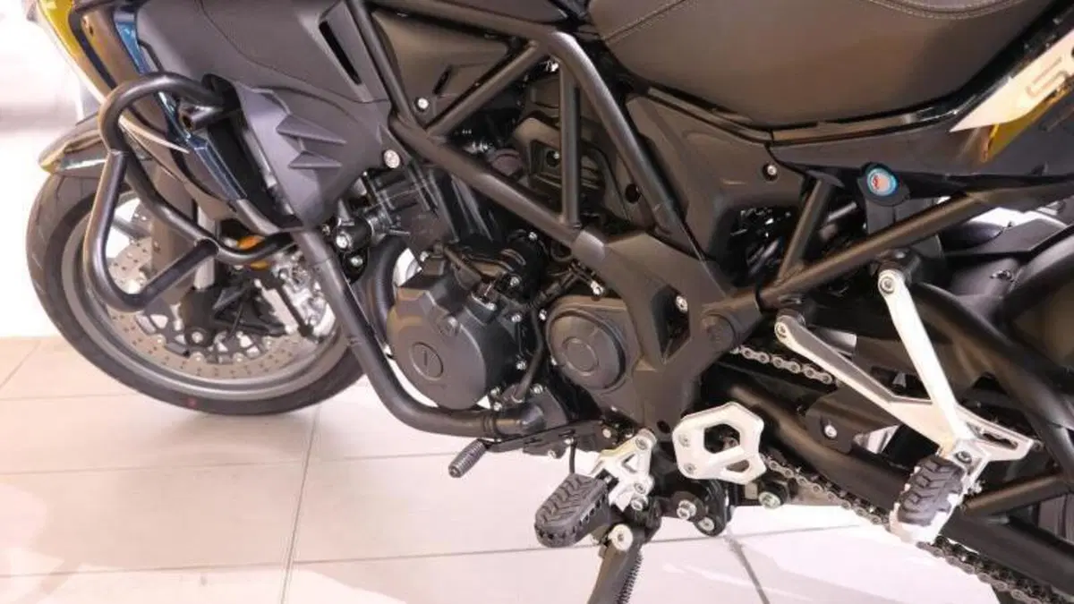 Benelli TRK 502 (2021 - 25)  (4)