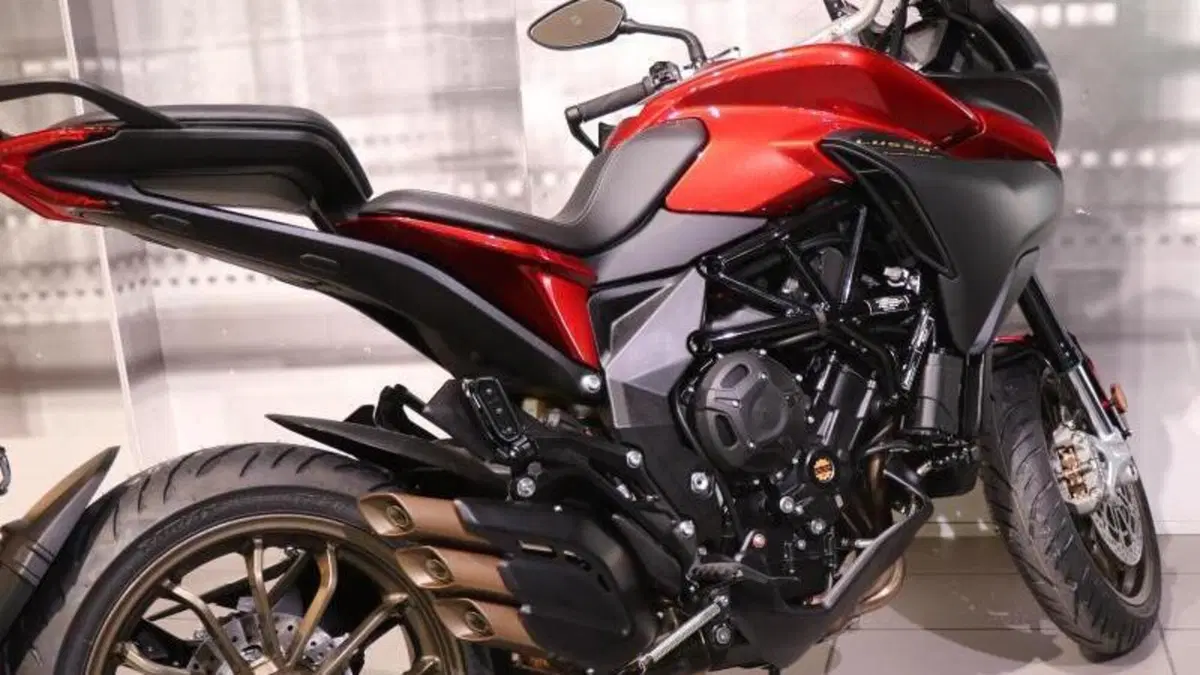 MV Agusta Turismo Veloce 800 Lusso (2021 - 22)  (3)
