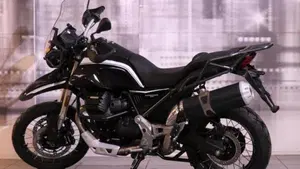 Moto Guzzi V85 TT Guardia d'Onore (2022 - 23)  (2)
